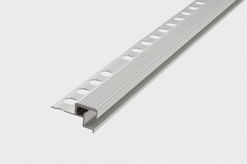 EMAC NOVOPELDANO ECLIPSE ALU SILVER-13 MATT LÉPCSŐÉLVÉDŐ 10 MM 2,5M